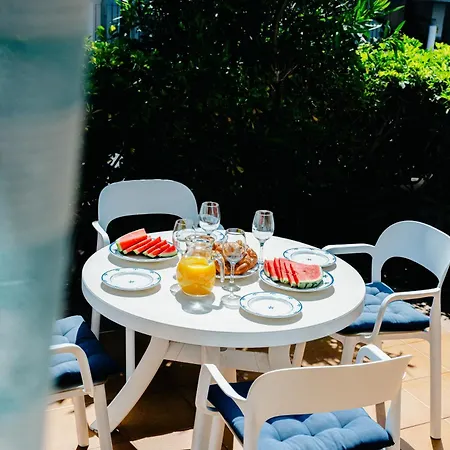 1bdr Sunny Terrace 公寓 圣米格尔德阿沃纳