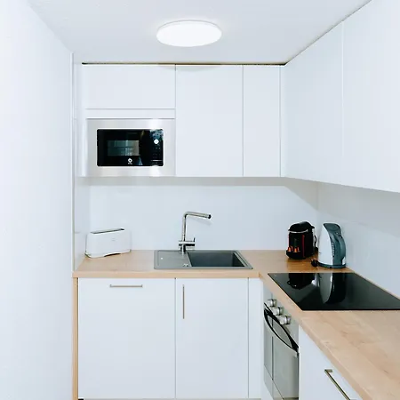 1bdr Sunny Terrace 公寓